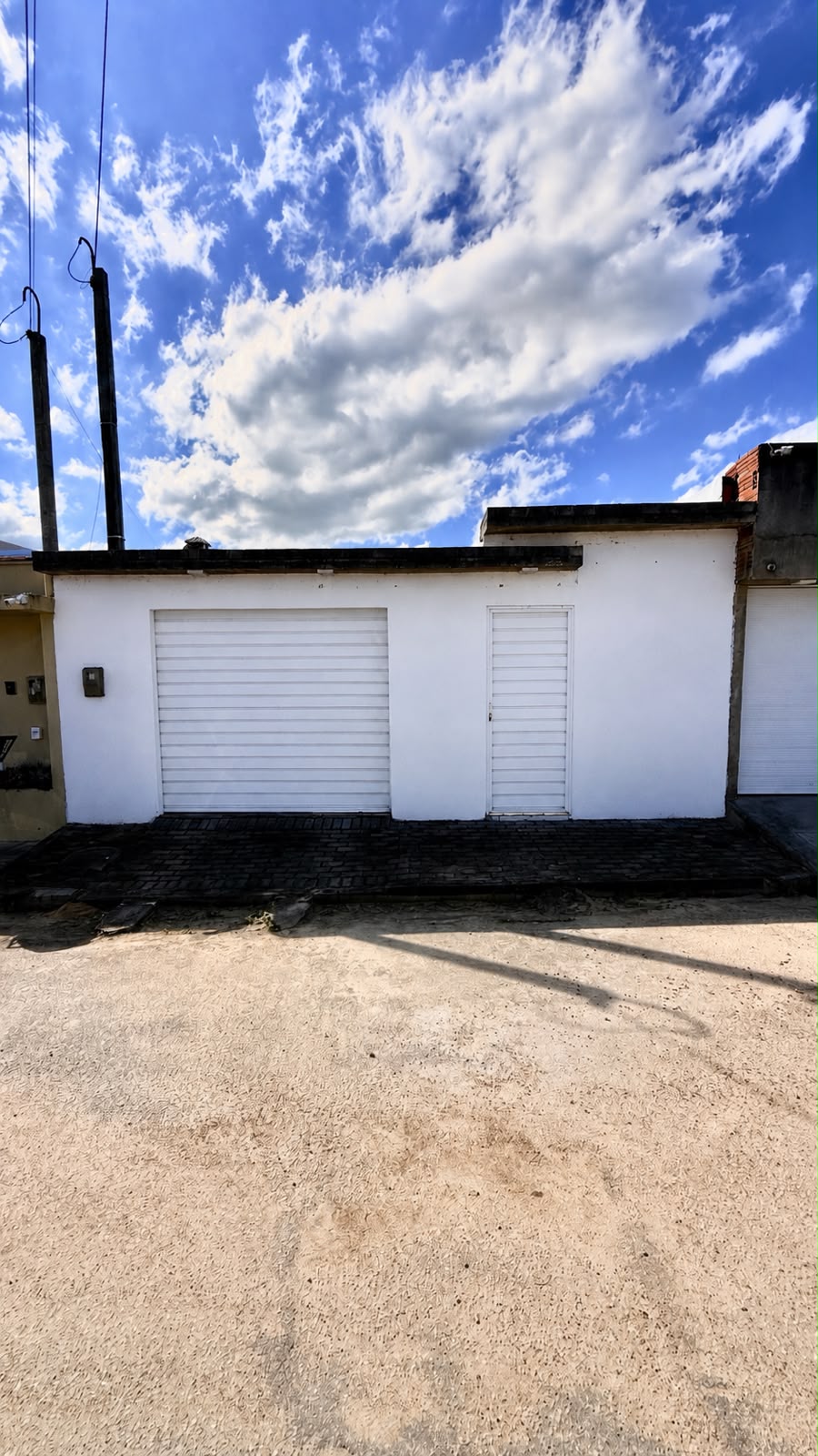 Casa Moderna com Amplo Quintal